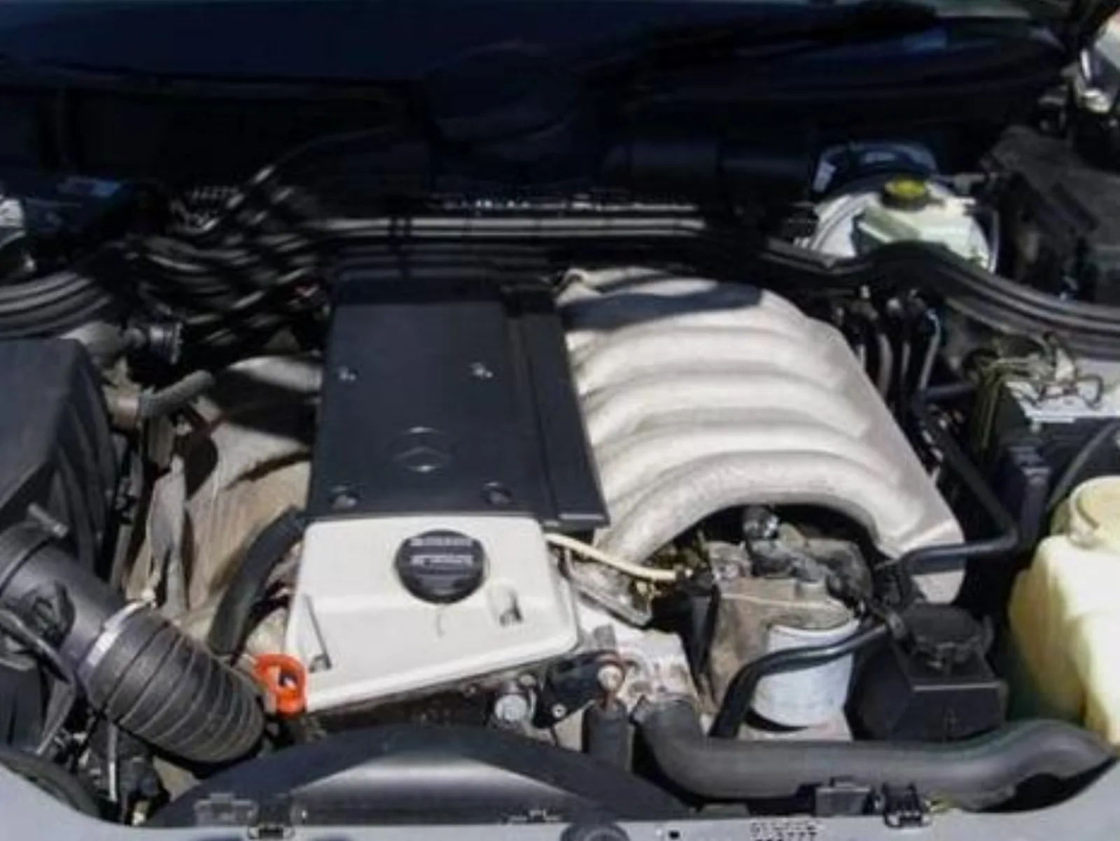 Mercedes-Benz OM606 soros hathengeres dízelmotor