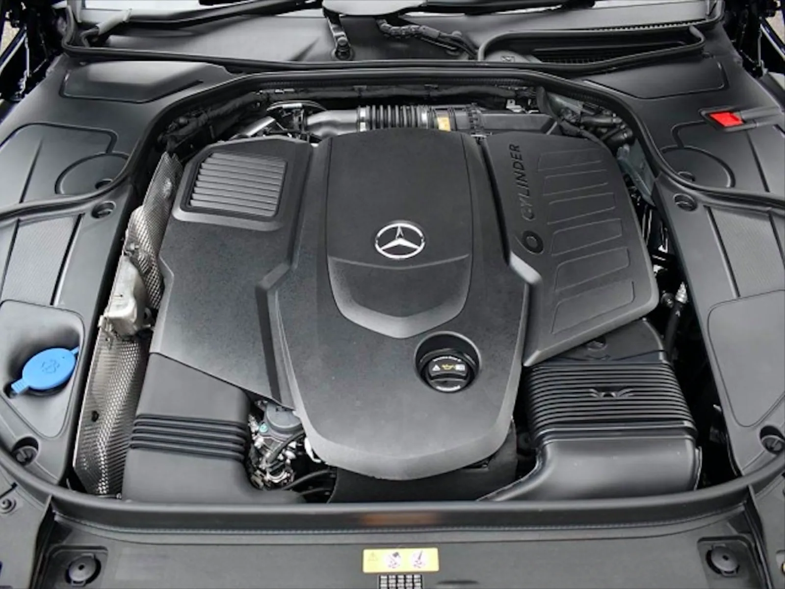 Mercedes-Benz OM656 soros hathengeres dízelmotor
